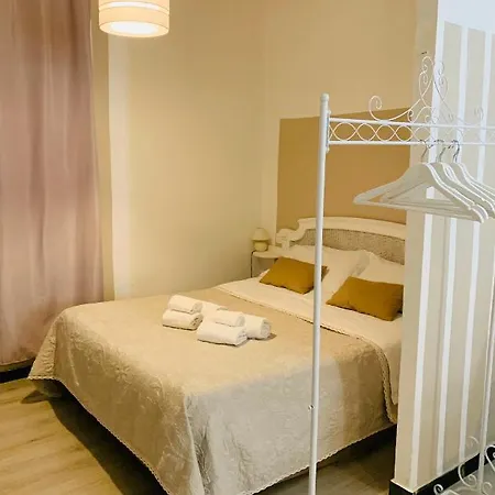 Bed and Breakfast Cento 2*
