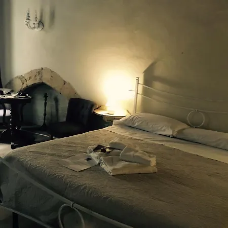 Cento Bed and Breakfast
