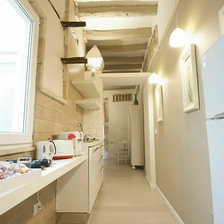 Cento Bed and Breakfast 2*